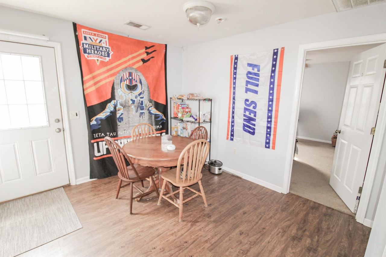 2203 Gretels Hunt #1 - Photo 5 of 14