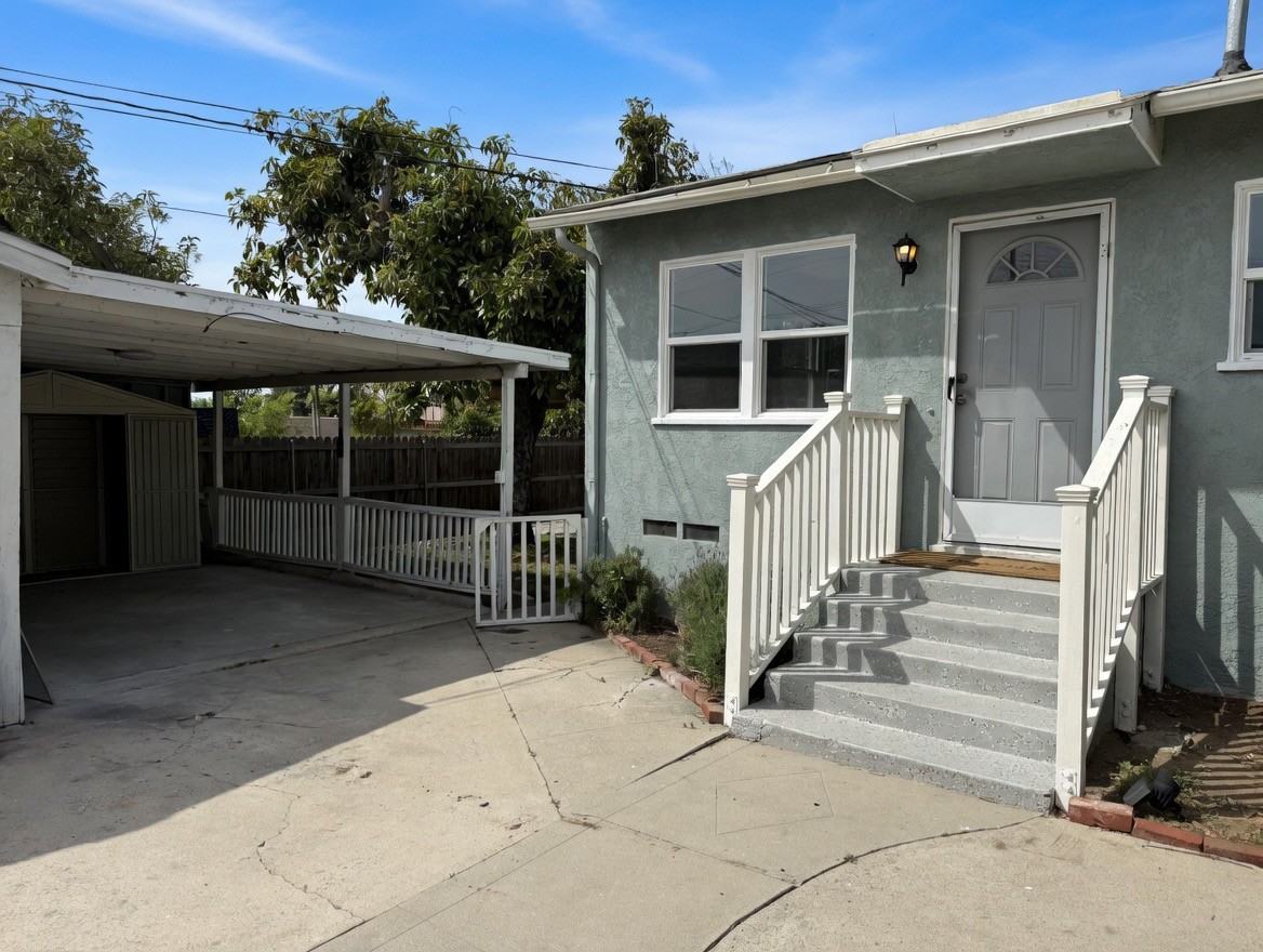 12433 Rose Dr #2 - Photo 2 of 10