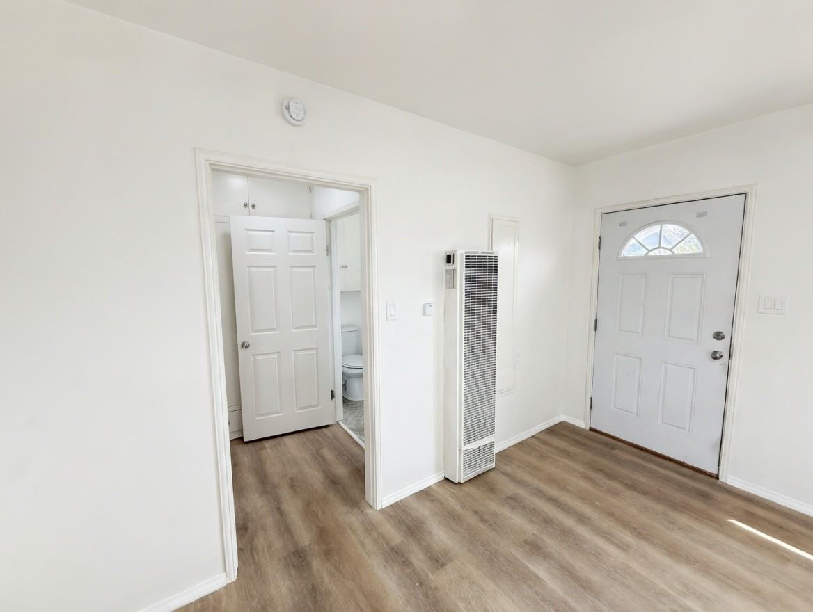 12433 Rose Dr #2 - Photo 3 of 10