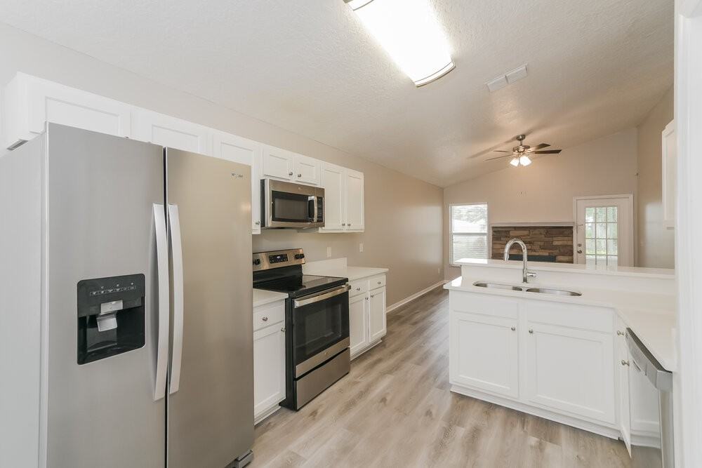 748 White Ivey Ct - Photo 6 of 16