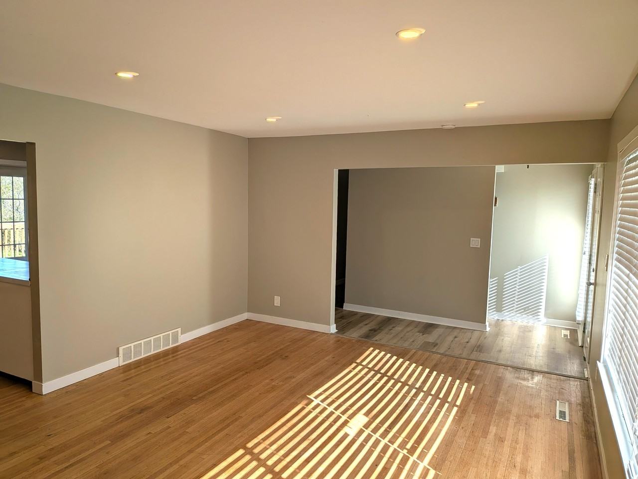 9715 Carleton St #A - Photo 5 of 24