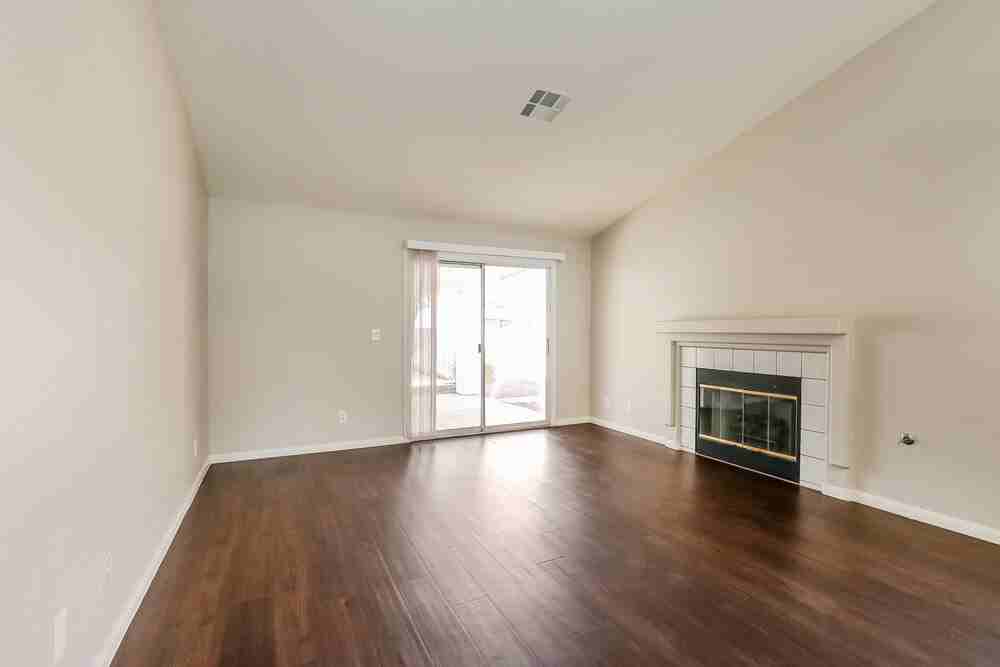 3110 De Vinci Ct - Photo 4 of 16