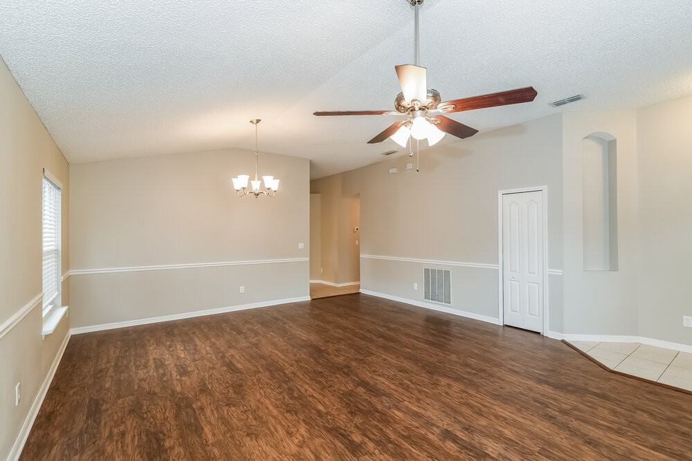 295 Turtle Dove Dr - Photo 2 of 15