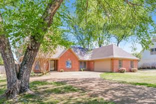 4264 Thunderstone Cir W - Photo 1 of 1