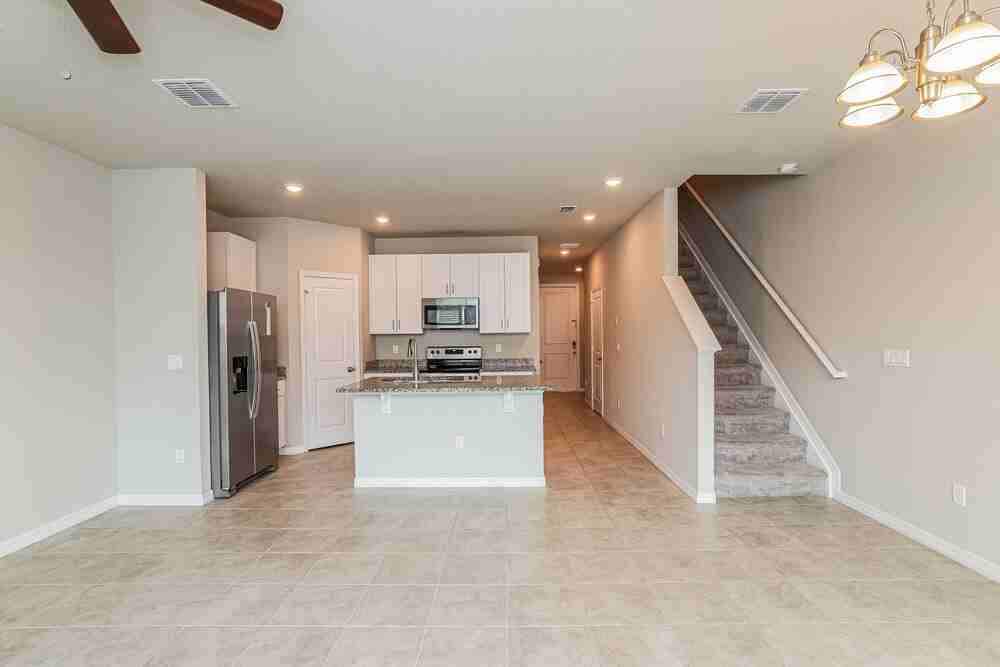 3510 Joshua Tree St - Photo 7 of 17