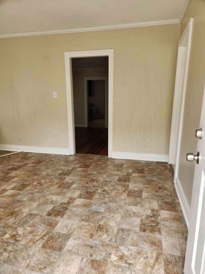 2703 Linwood St #1 - Photo 2 of 7