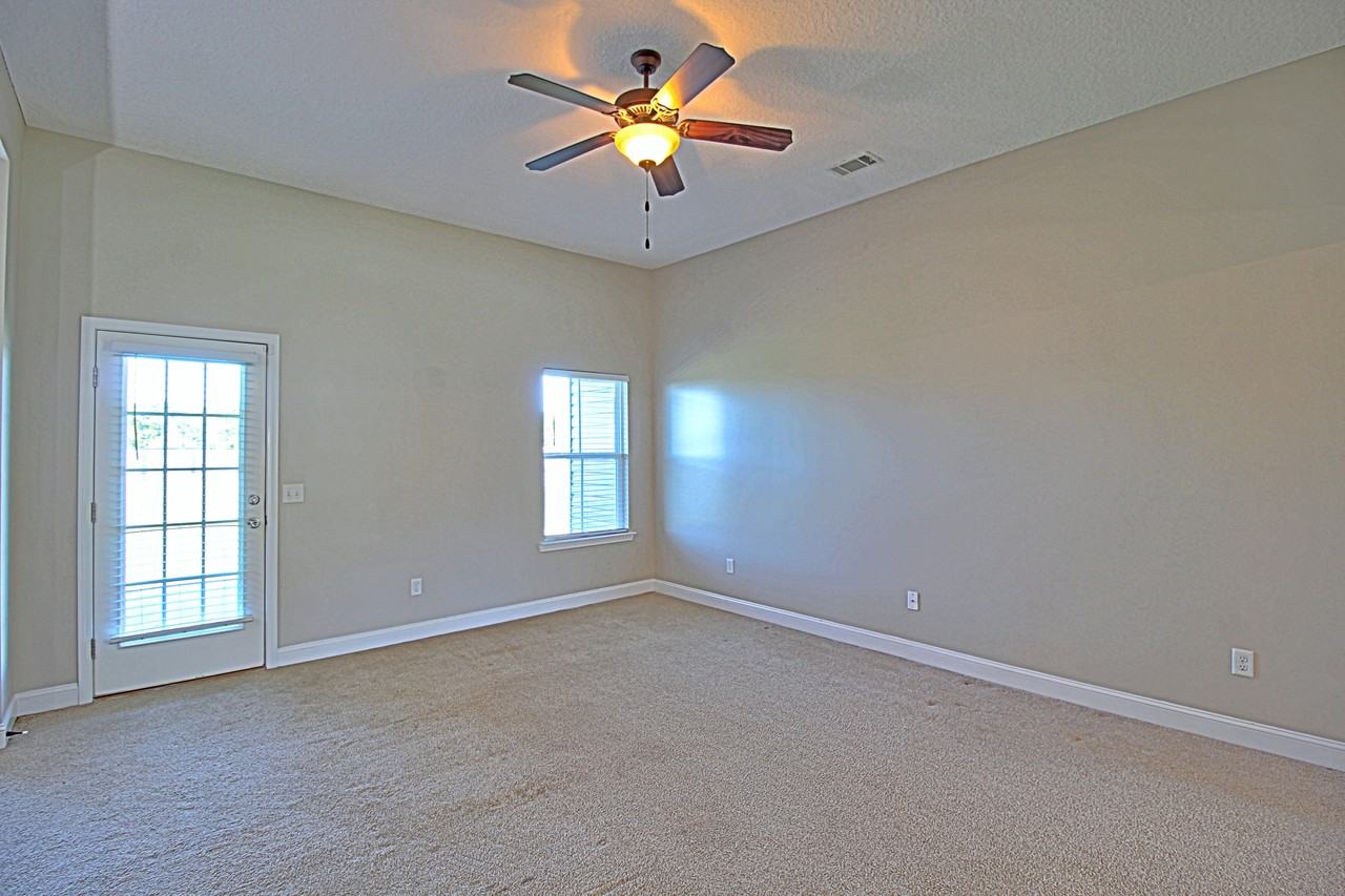 582 Burke Dr #1 - Photo 2 of 38