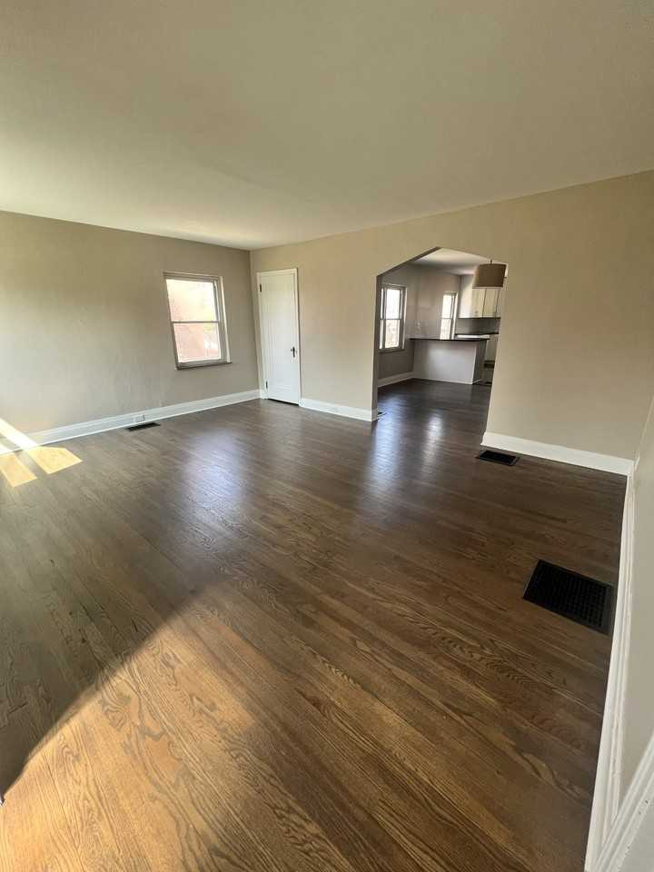 5194 Sidney Rd #1 - Photo 5 of 19