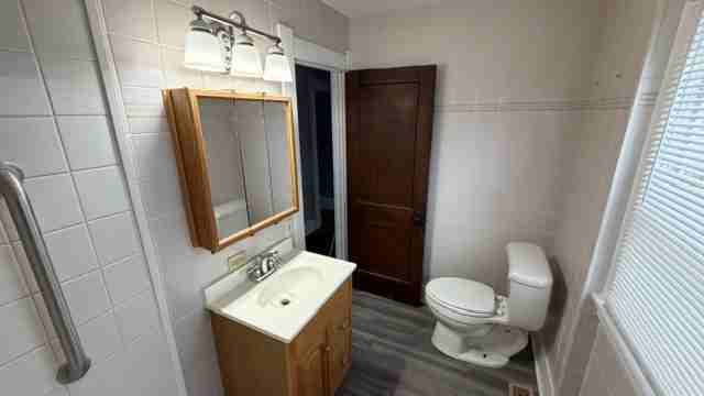 1306 Mott Ave #1 - Photo 2 of 9