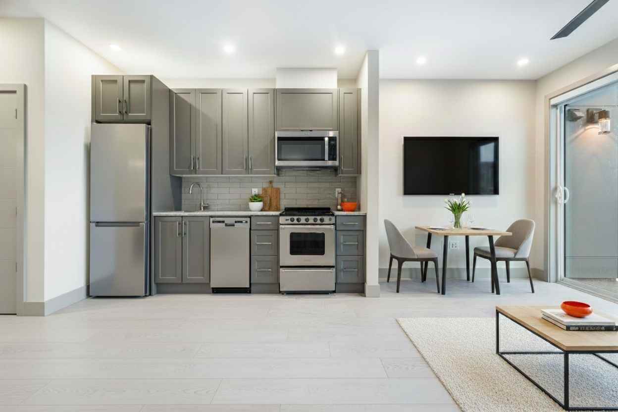 45547 Apartment - Photo 2 of 19