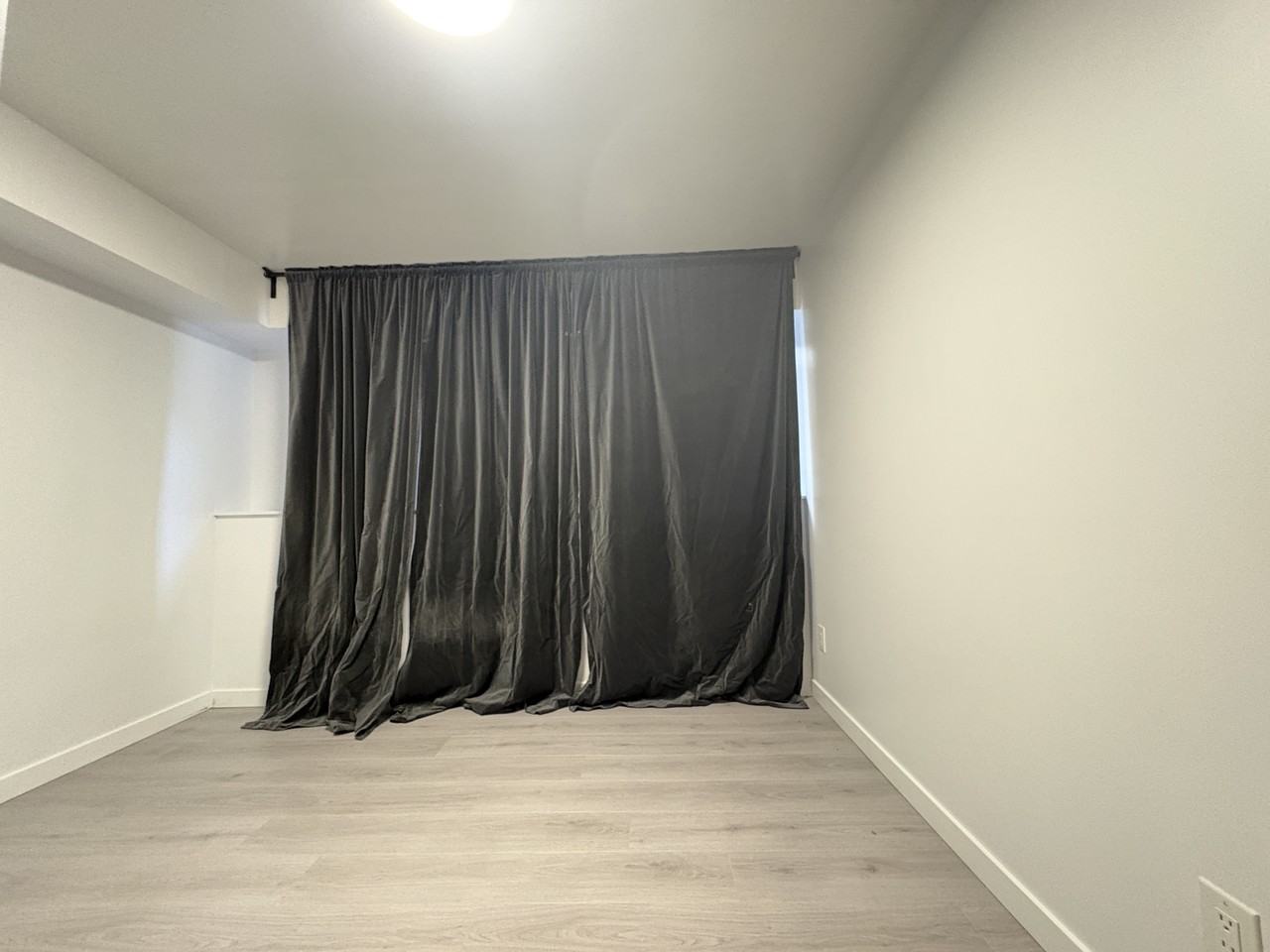 4876 Earles St Ground Fl #GL - Photo 2 of 7