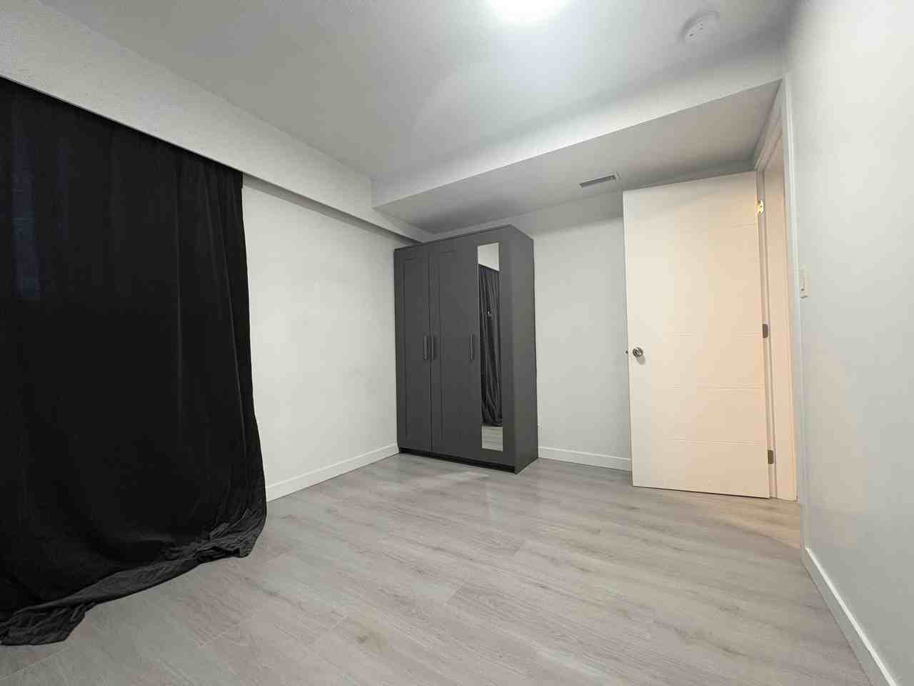 4876 Earles St Ground Fl #GL - Photo 4 of 7