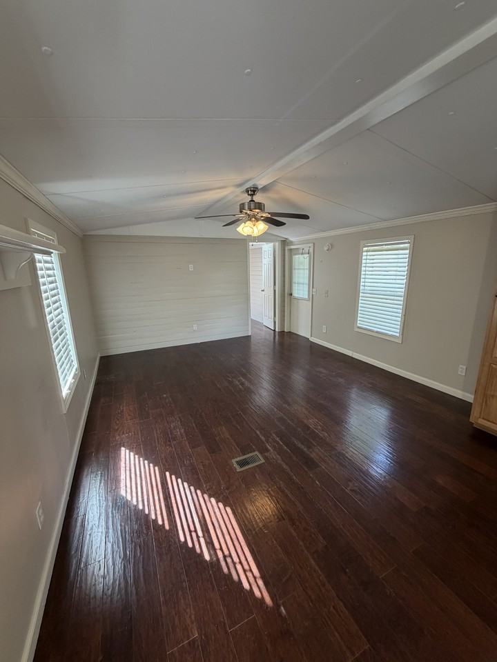 1180 Kim Loop Road - Photo 3 of 7