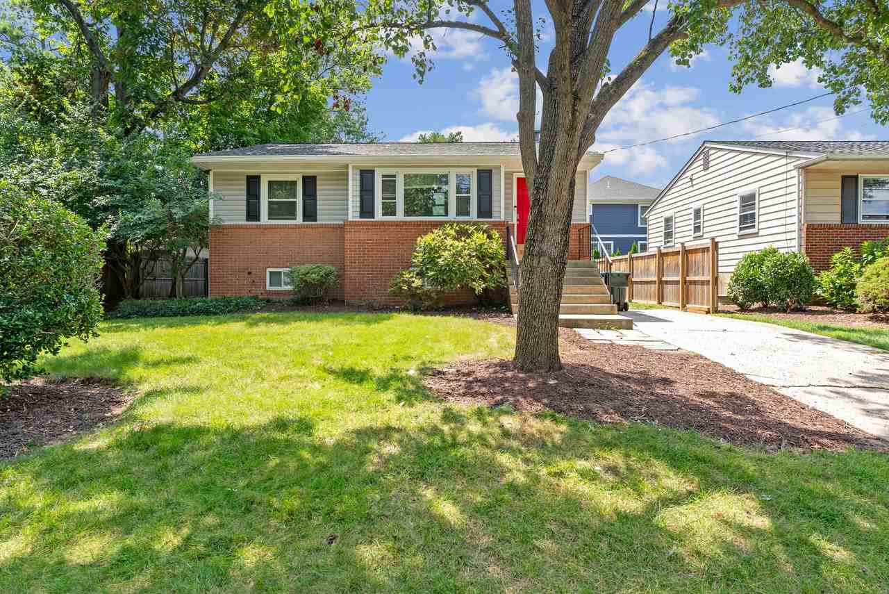 4711 Norwich Rd #1