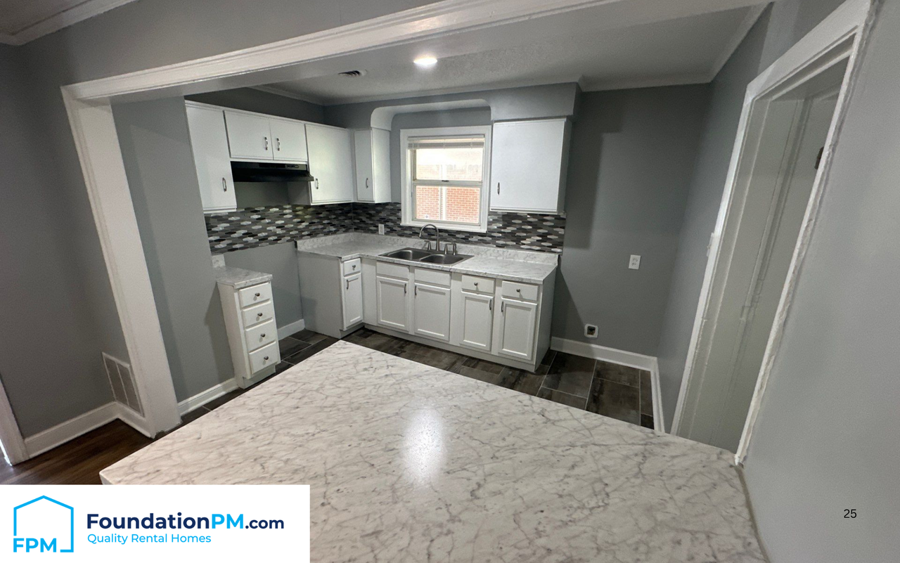 2282 Devoy Ave #1 - Photo 4 of 14