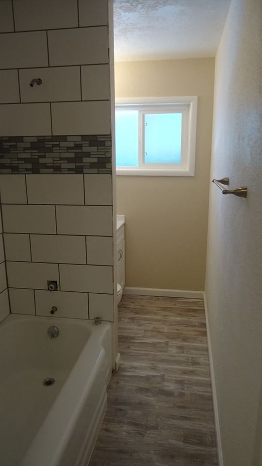 Glenview East Apartments - Photo 6 of 14