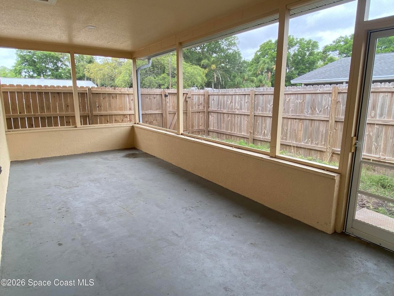 105 Lagrange Ave #1 - Photo 2 of 8