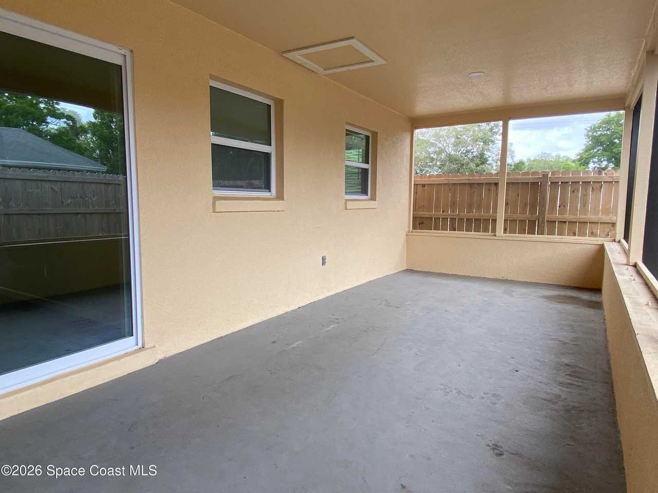 105 Lagrange Ave #1 - Photo 3 of 8