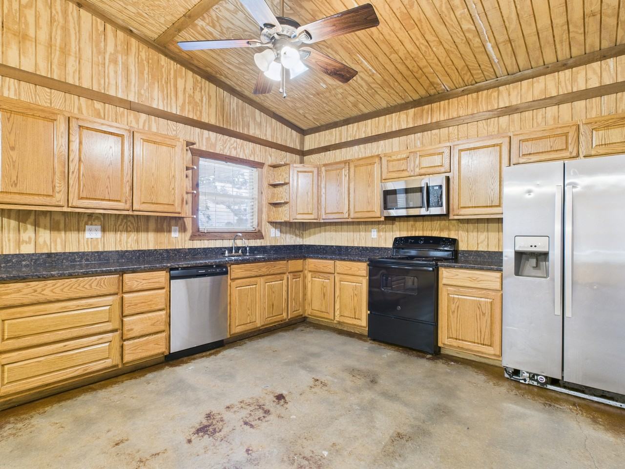 5822 Leonard Rd #1 - Photo 4 of 24