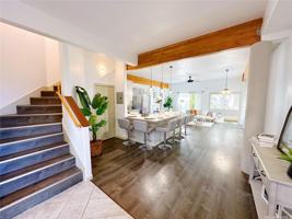 featured image of 2578 Pacific Heights Rd #1