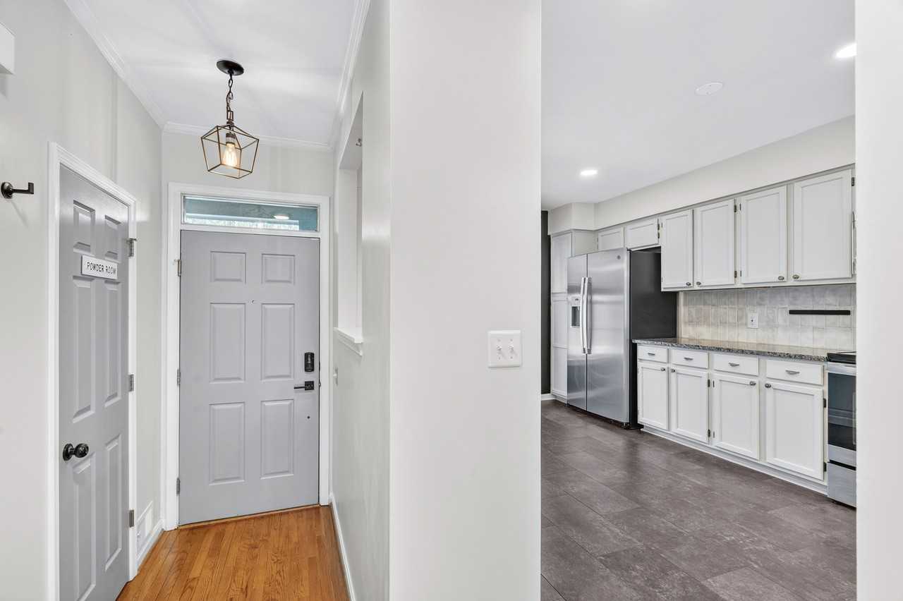 7123 Gresham Court West - 1 #1 - Photo 3 of 20