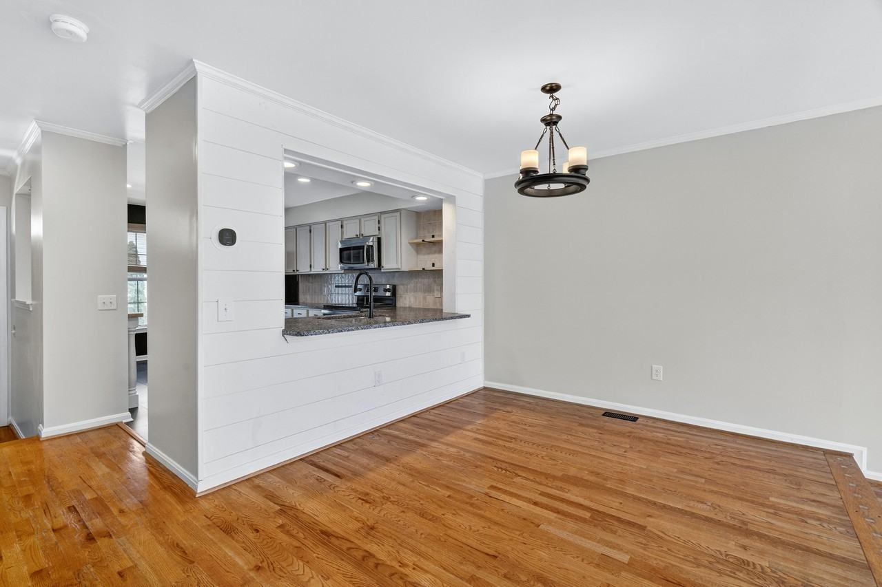 7123 Gresham Court West - 1 #1 - Photo 6 of 20