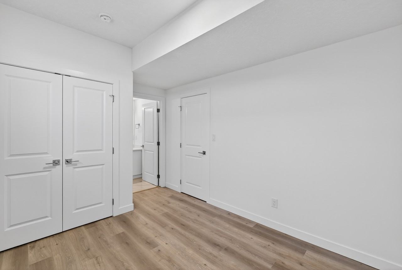 28 Renwyck Pl Bsmt #BS - Photo 6 of 11