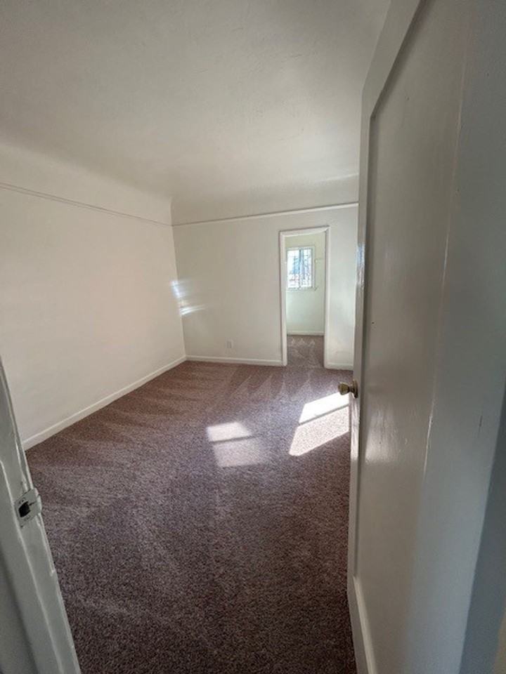 540 E. 14th St. #22, Long Beach, CA 90813 - Photo 4 of 34