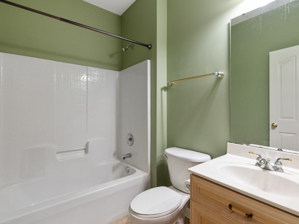 11415 Fountaingrove Dr #1 - Photo 6 of 50