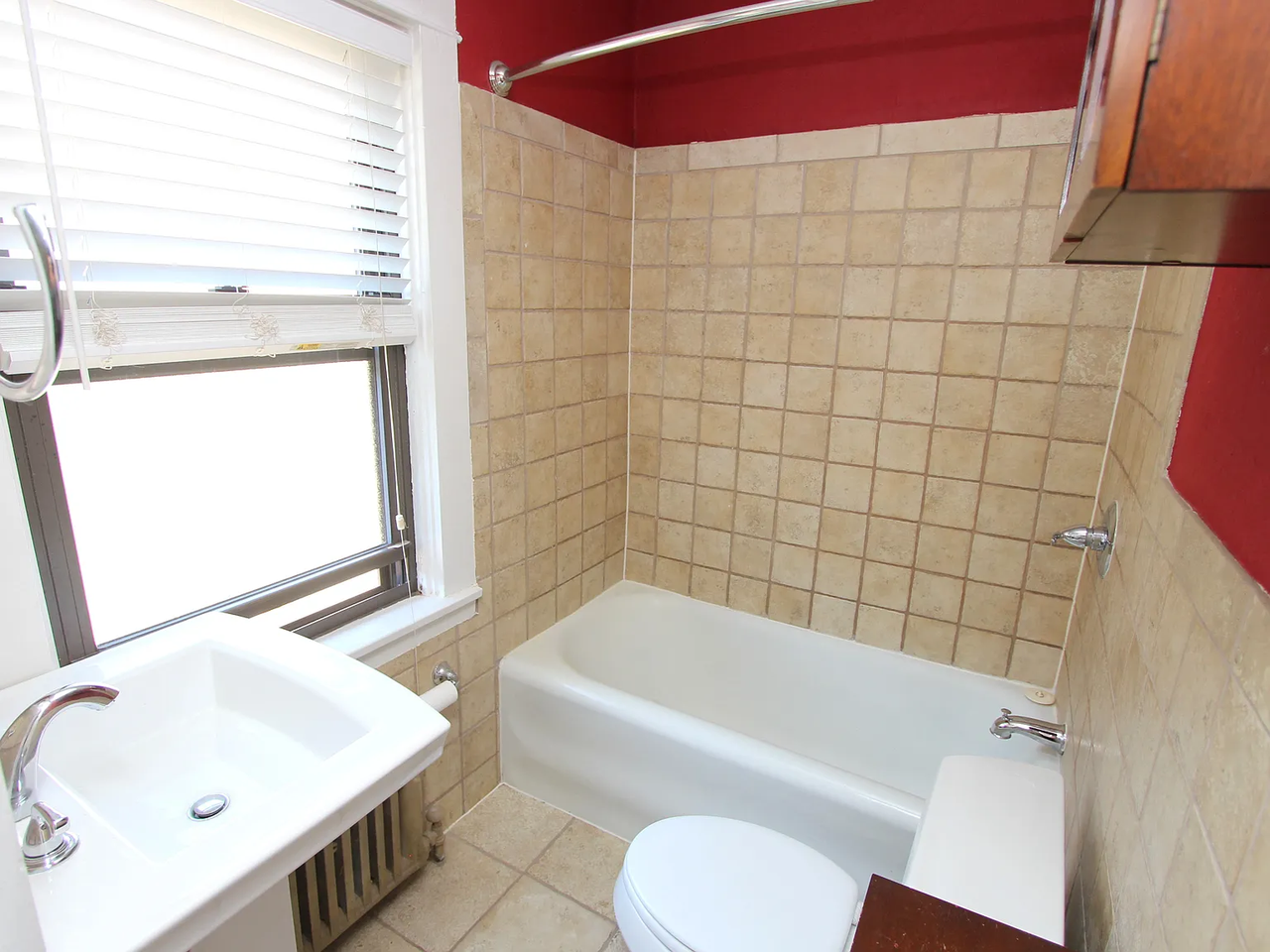 902 SOUTH TRENTON AVENUEAPT 2 #902-2 - Photo 7 of 9