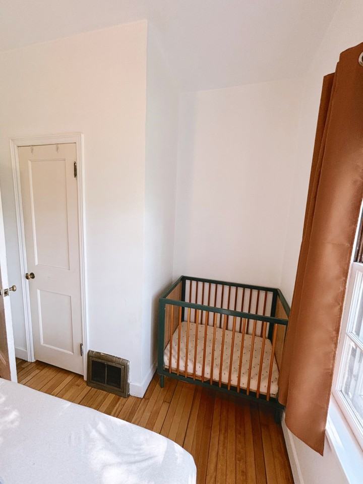 1566 E Madison St #A - Photo 5 of 17