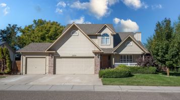 featured image of 2509 Applewood Ave #1