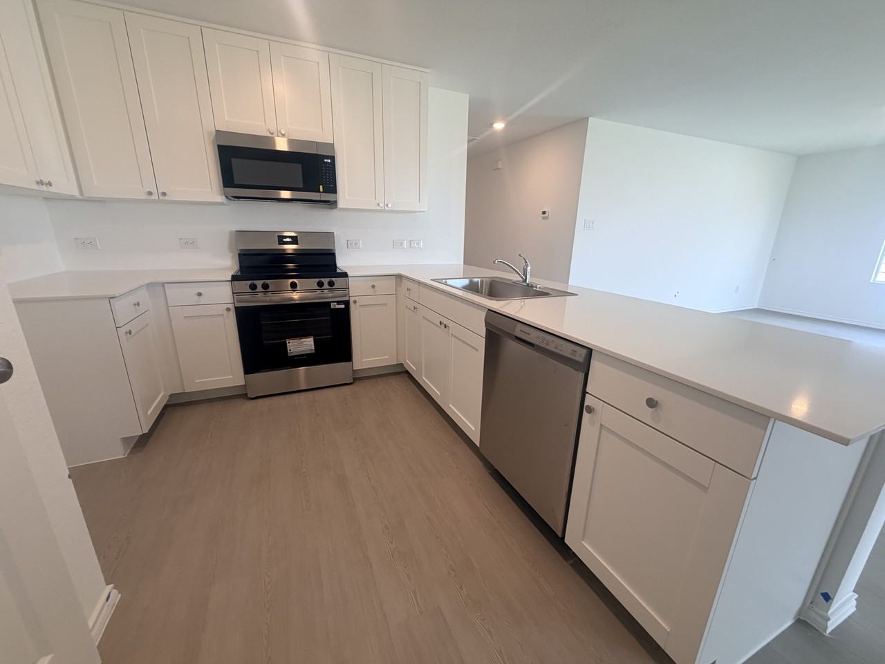2906 Blue Ridge Ln #1 - Photo 7 of 28