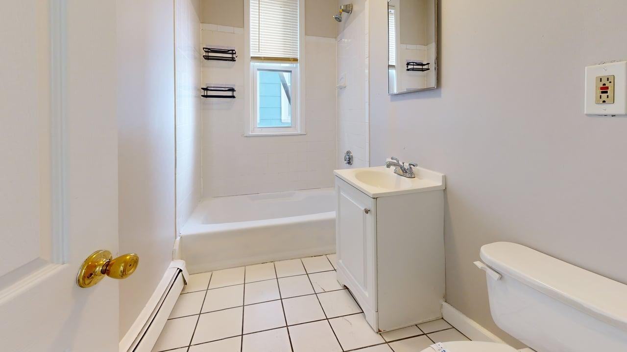 273 Maverick Street273 Maverick Street - 2 #2 - Photo 5 of 10