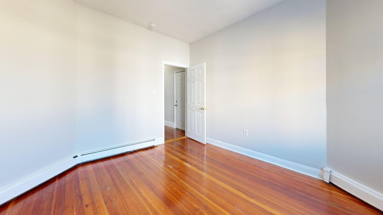 273 Maverick Street273 Maverick Street - 2 #2 - Photo 6 of 10