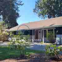 featured image of 4704 Grandview Dr W #1