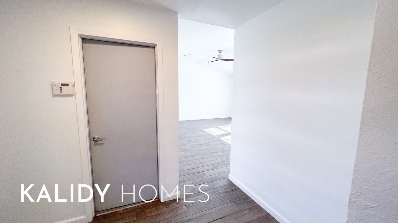 808 Se 13th St #1 - Photo 5 of 32