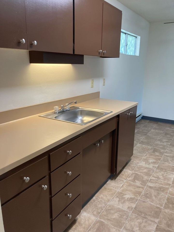 Sou'Wester Apartments - Photo 5 of 30