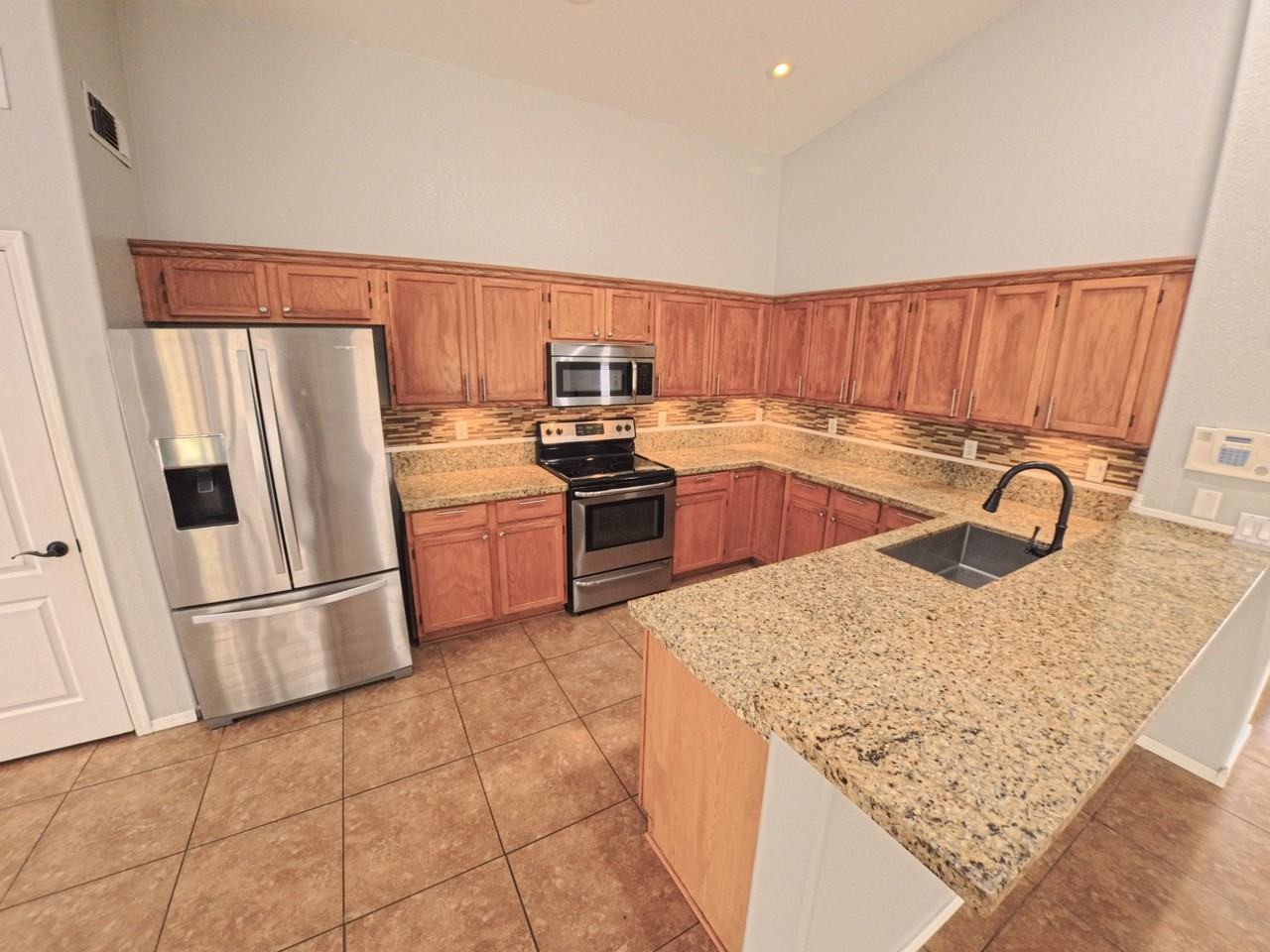 4120 E Stanford Ave #1 - Photo 5 of 16