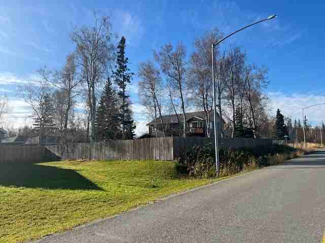 1423 E Hidden Ranch Loop #1 - Photo 2 of 17