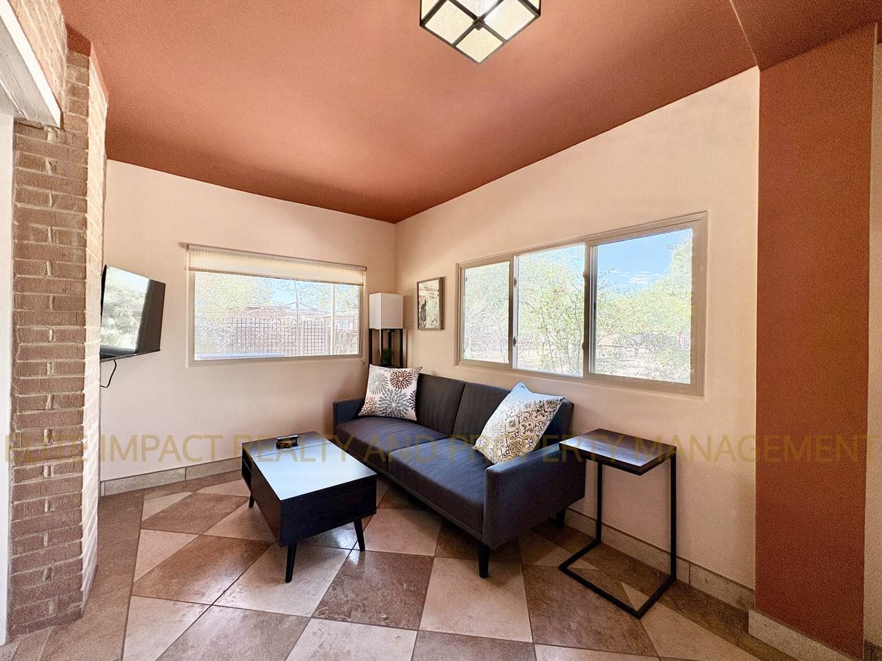 2819 N Woodland Ave #1 - Photo 4 of 24