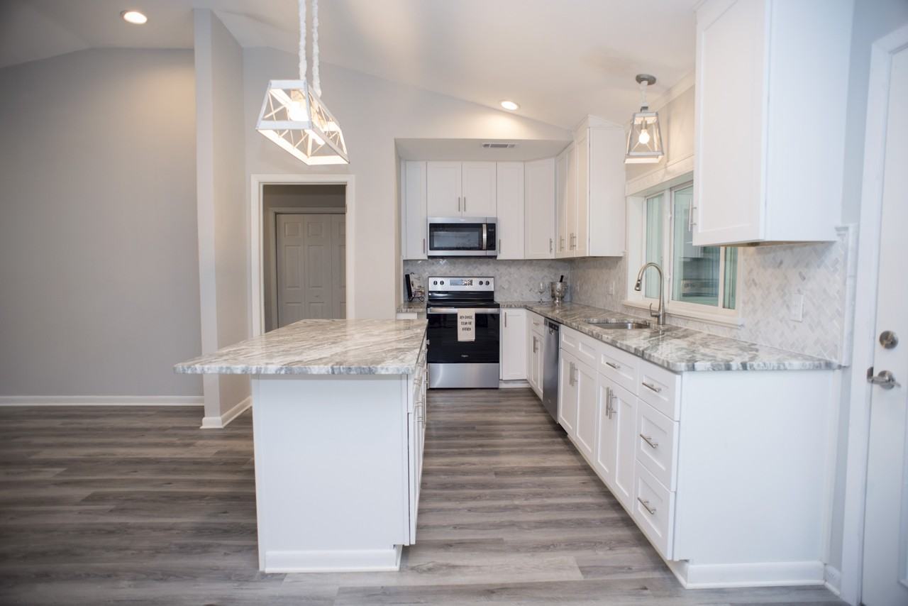 109 Walnut St #1 - Photo 4 of 17