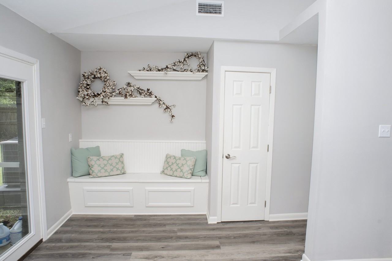 109 Walnut St #1 - Photo 6 of 17