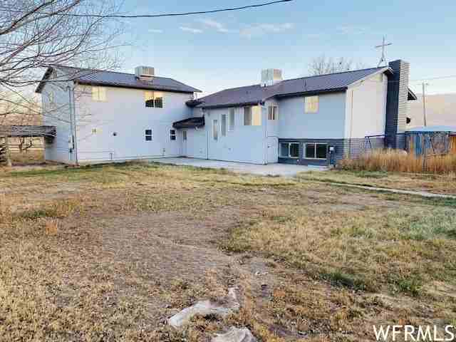 1561 N Mink Farm Rd #1 - Photo 2 of 15