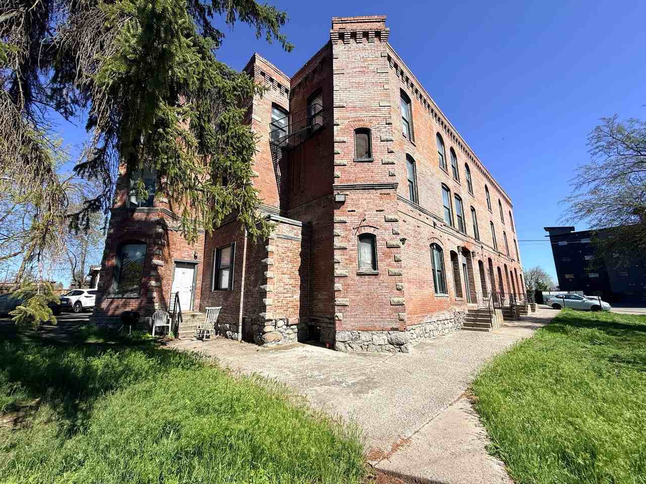 Natalie Apartments! - Photo 5 of 5