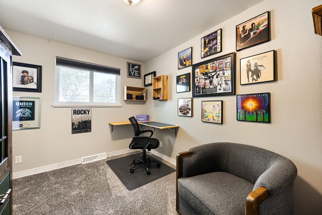 2118 Monteagle St #1 - Photo 5 of 17