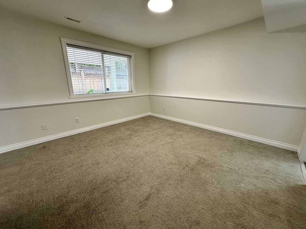 46450 Armstrong Pl #BS - Photo 4 of 12