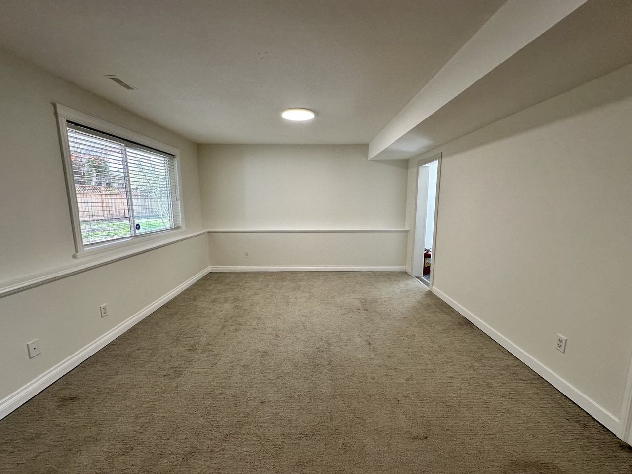 46450 Armstrong Pl #BS - Photo 6 of 12