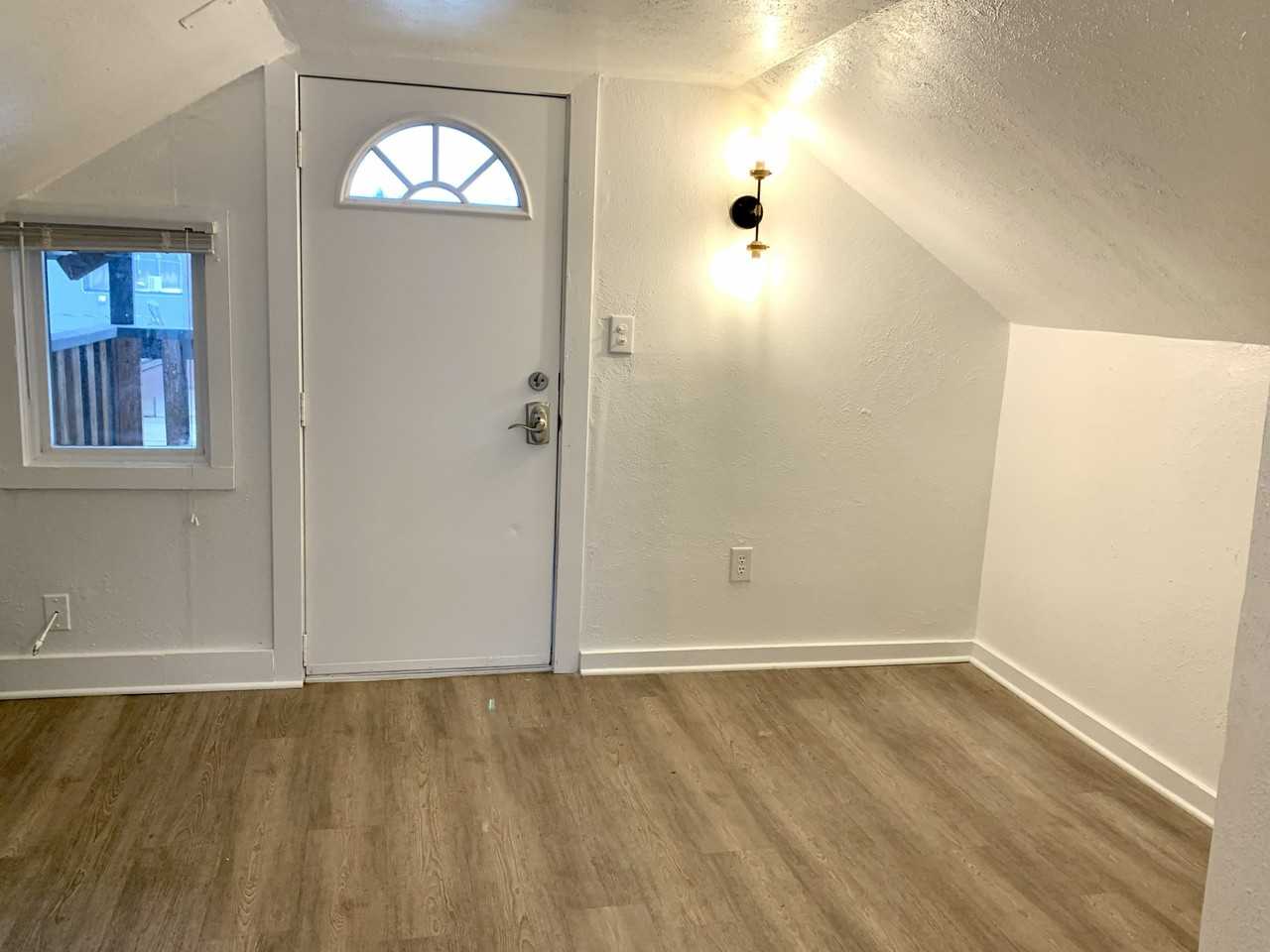 1411 E Sherman Ave #3 - Photo 2 of 7