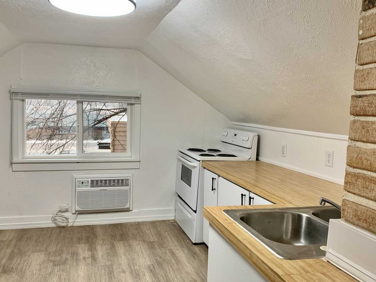 1411 E Sherman Ave #3 - Photo 5 of 7